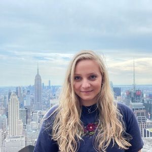 Meet your Posher, Mallory